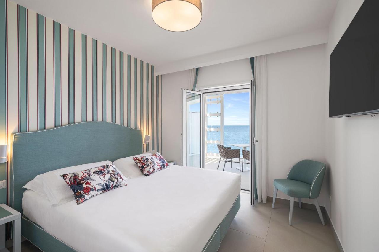 Seaside Hotel Capo dʼOrlando Exterior foto