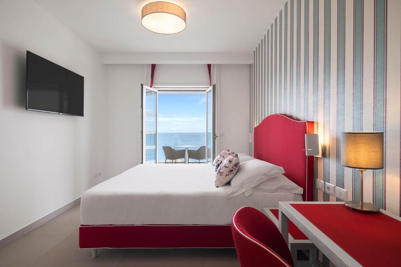 Seaside Hotel Capo dʼOrlando Exterior foto