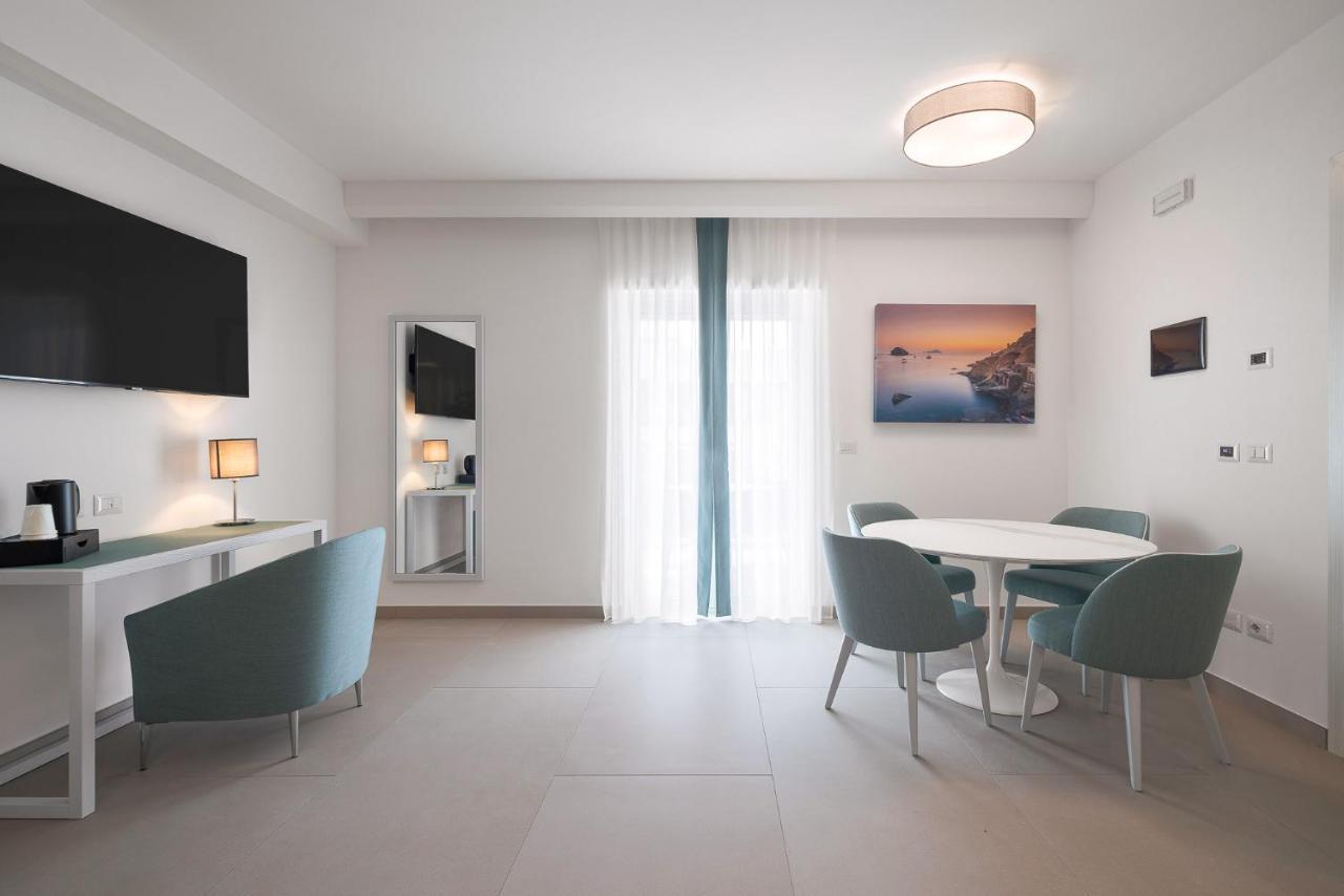 Seaside Hotel Capo dʼOrlando Exterior foto
